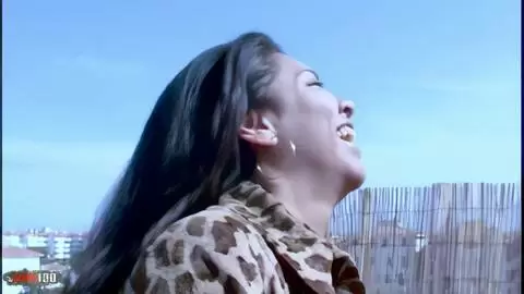 Fotosession mit dem wunderschönen südamerikanischen Tequila photo 01