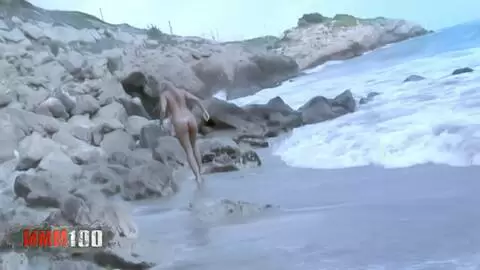Latin removing her clothes by the beach photo 03