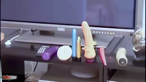 Die französische MILF Tigra hat Spaß mit Noemi, einer tollen kleinen Polin photo 09