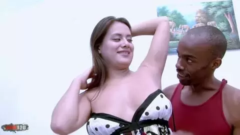 Latina-Schlampe Selma Sins mit haariger Muschi von einem großen schwarzen Schwanz gefickt photo 03