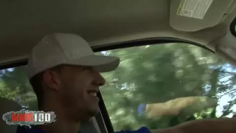 Großer Schwanz von Criss fickt Haileey James' Muschi.
 photo 01