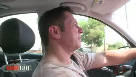 Die wunderschöne vollbusige Brünette Savannah Stern wird im Büro gefickt photo 01