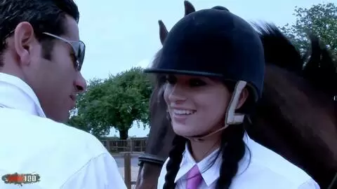 Jodie James wird nach ihrer Reitsession von einem großen Schwanz gefickt photo 01