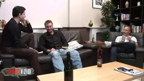 Super interrassische Orgie mit Kat Lee, Kit Lee und Jasmine Webb photo 01