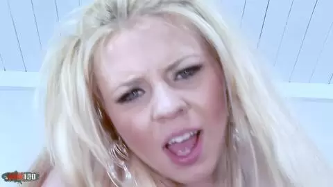 Hollie Chubby Blonde Babe nimmt Byron BBC tief in ihre große saftige Muschi, Interracial Creampie photo 10