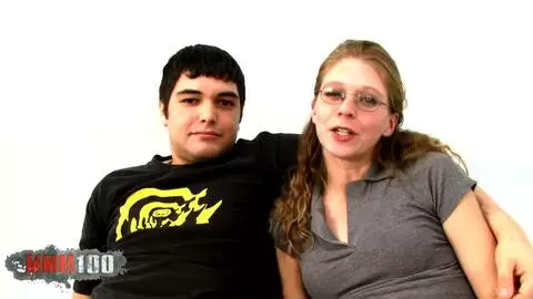 Sie wird vor den Augen ihres Freundes gefickt photo 02