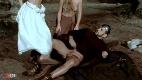 Sunny Jay und Valery Hilton bei einem heißen Dreier mit Alain Deloin photo 05