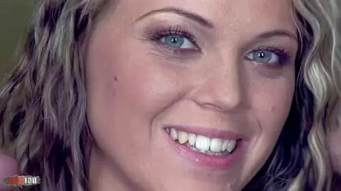 Wilder Dreier mit der vollbusigen Blondine Trisha Rill: Hardcore-FMM mit Bob Terminator und Pascal Saint James! photo 16