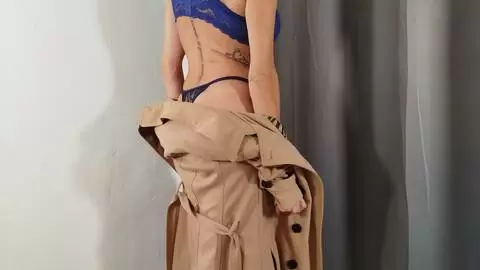 session de photo avec la belle MILF espagnole à gros seins Vampirosa photo 3