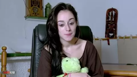 Video interview porno with Vania Flores  photo 07