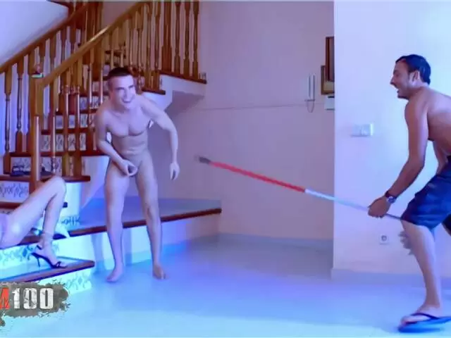 Willy - Behind the scenes #4 photo 4